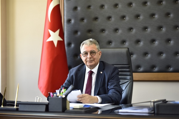 Bakan Evren akaryakıt fiyatlarının günlük  belirlenmesi kararı hakkında açıklama yaptı