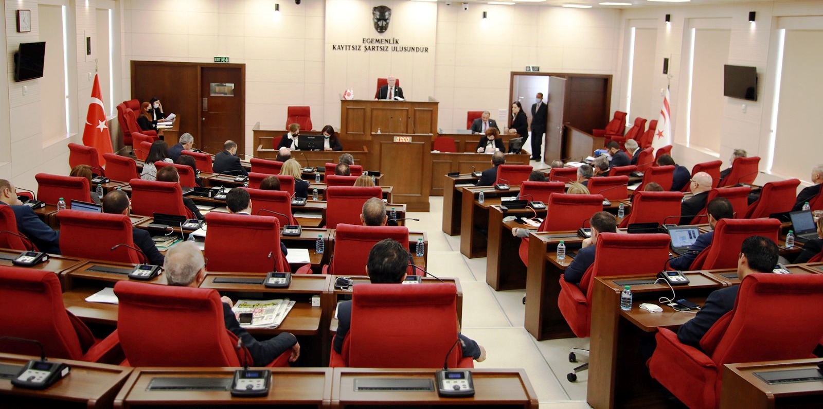 Meclis devam ediyor