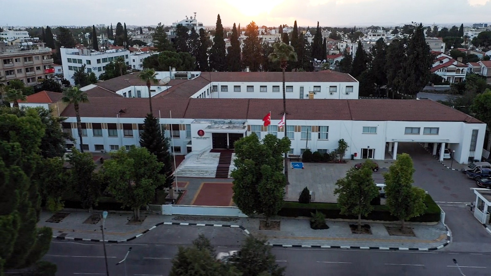 Meclis Başkanlığı: Hükümetin istifası nedeniyle bugünkü toplantı yapılmadı