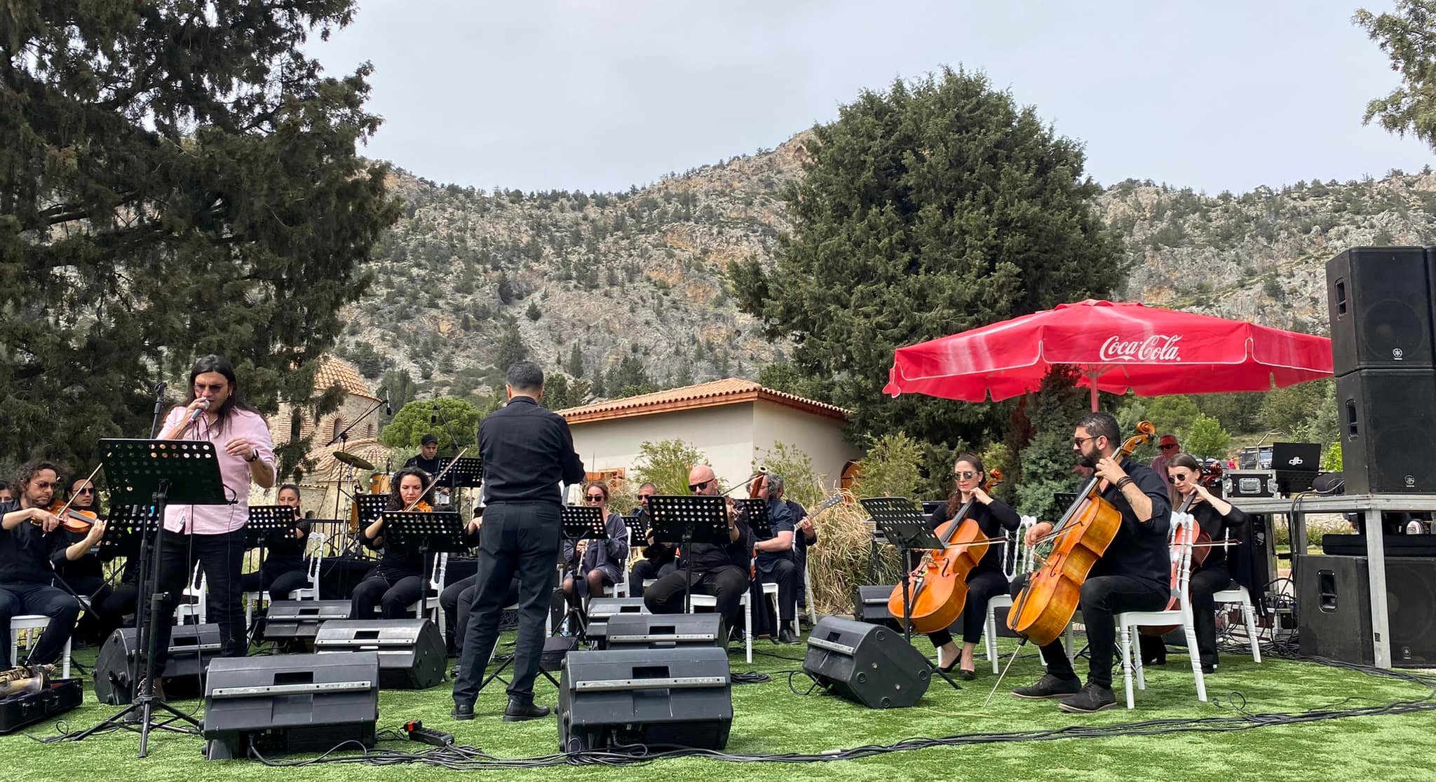 Taşkent Doğa Parkı’ndaki hayvanlara destek için konser yapıldı