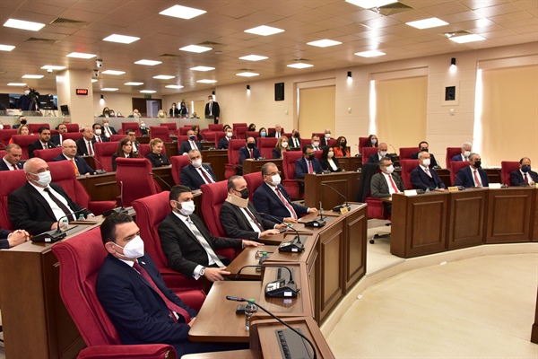 Cumhuriyet Meclisi’nde güncel konuşmalar devam ediyor
