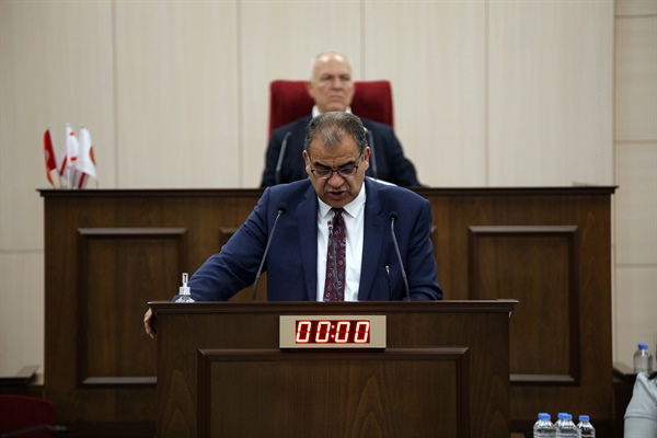 UBP-DP-YDP koalisyon hükümetinin programı Meclis’te okundu