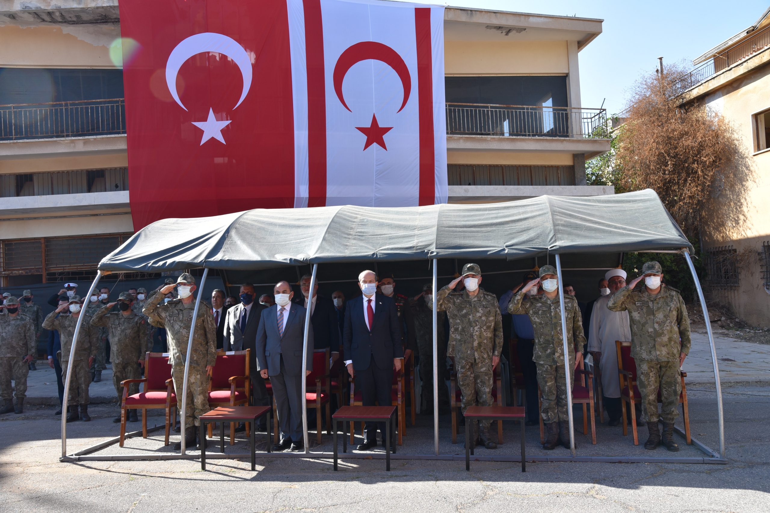 Kıbrıs’ın fethinde destan yazan  Pertev Paşa Anıt Türbesi Kapalı Maraş’ta törenle ziyarete açıldı