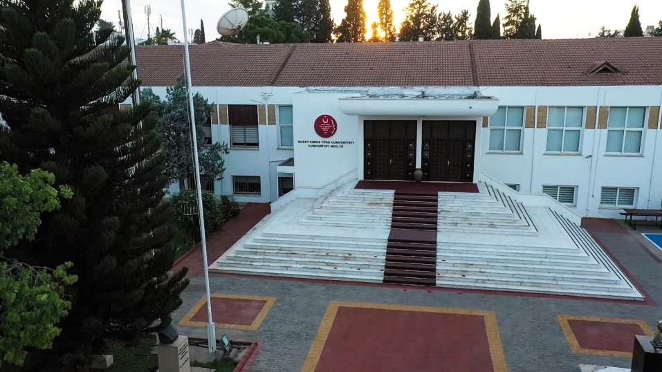 Meclis İdari, Kamu ve Sağlık İşleri Komitesi toplandı