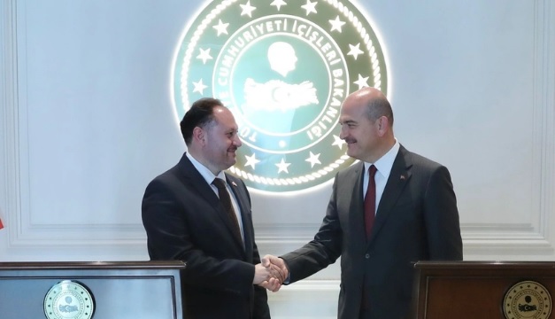 İçişleri Bakanı Öztürkler, TC İçişleri Bakanı Soylu’yu ziyaret etti