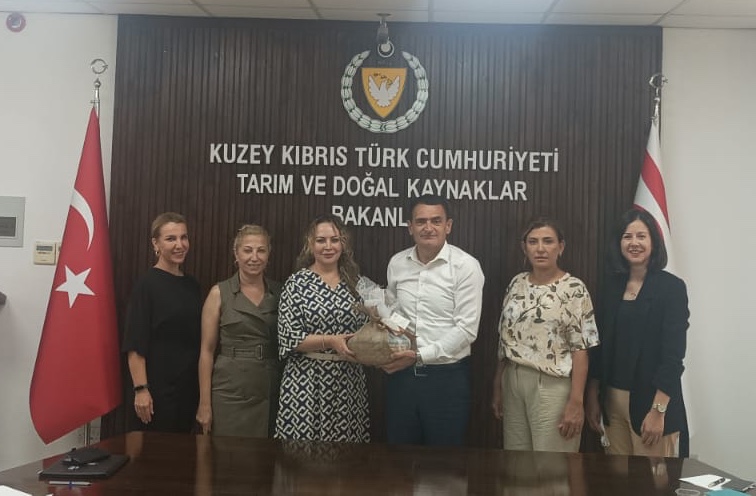 Bakan Oğuz, GİKAD üyeleri ile görüştü