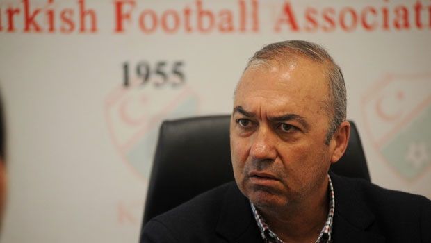 Sertoğlu’ndan hakemlere destek