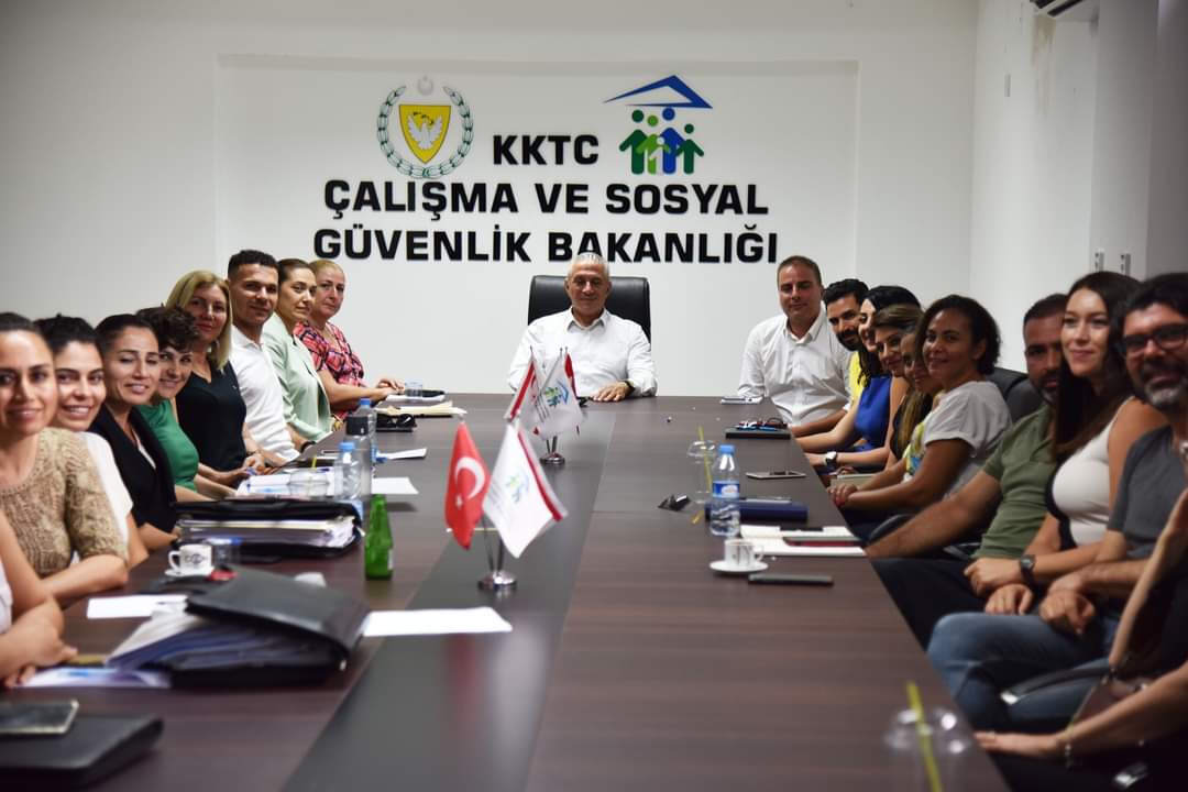 Taçoy, Bakanlığına bağlı Çalışma Dairesi Müfettişleri ile bir araya geldi