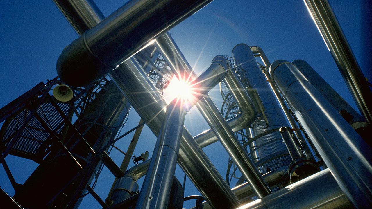 Katar ve Umman’la doğal gaz ticareti adımları