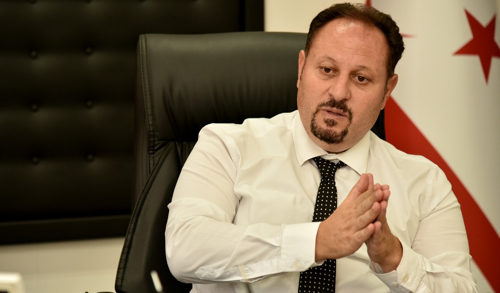İçişleri Bakanı Öztürkler ülkeye girişlere ciddi denetimler getireceklerini belirtti