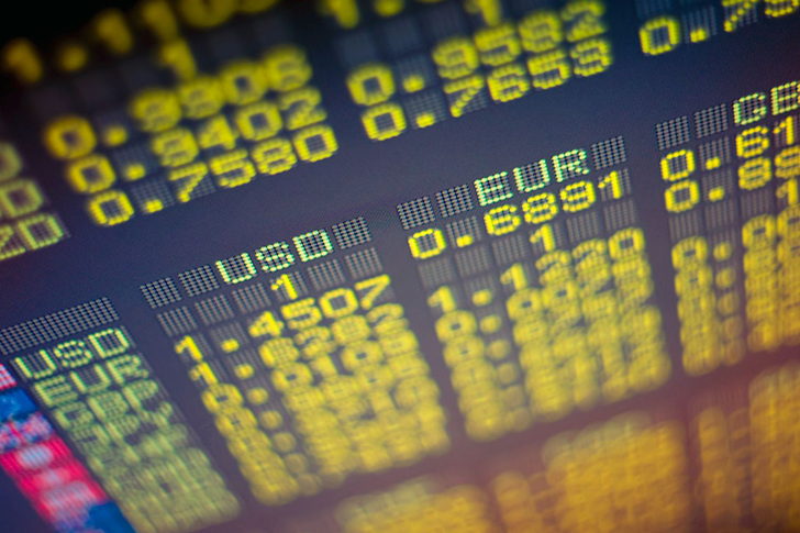 Sterlin 20,90 liradan, dolar 18,69 liradan işlem görüyor