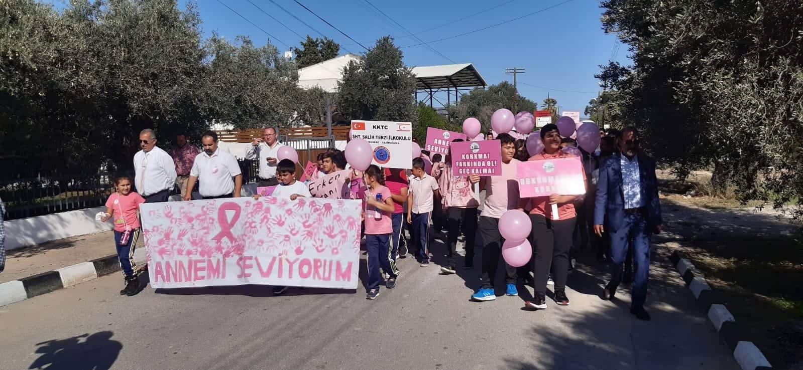 Geçitkale’de Pembe Gün etkinliği yapıldı