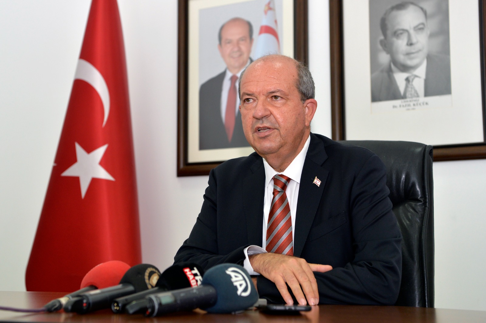 Cumhurbaşkanı Tatar adaya döndü