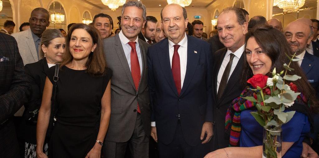 Cumhurbaşkanı Tatar Londra temaslarını tamamladı