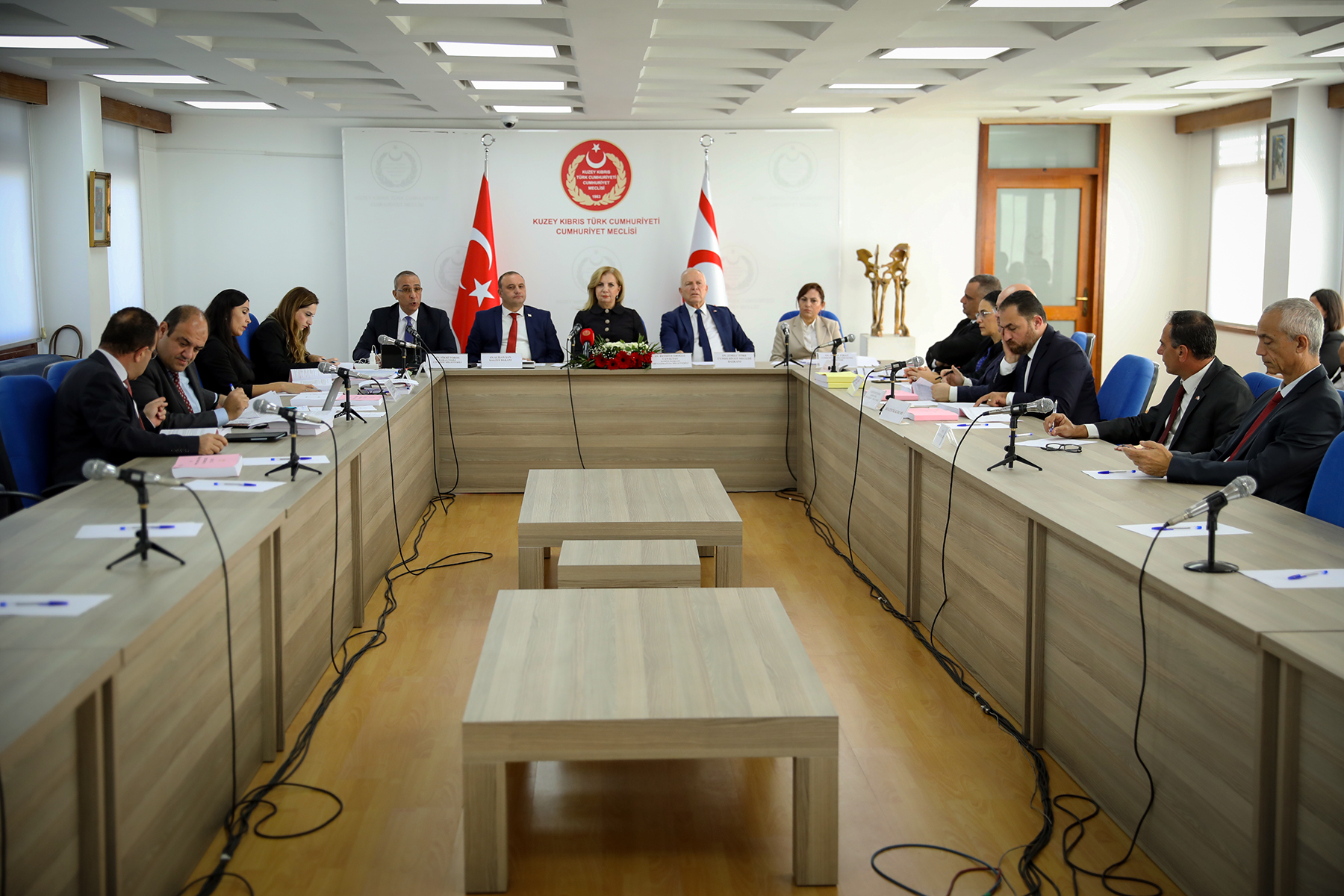 Bütçe görüşmelerinde ilk gün tamamlandı