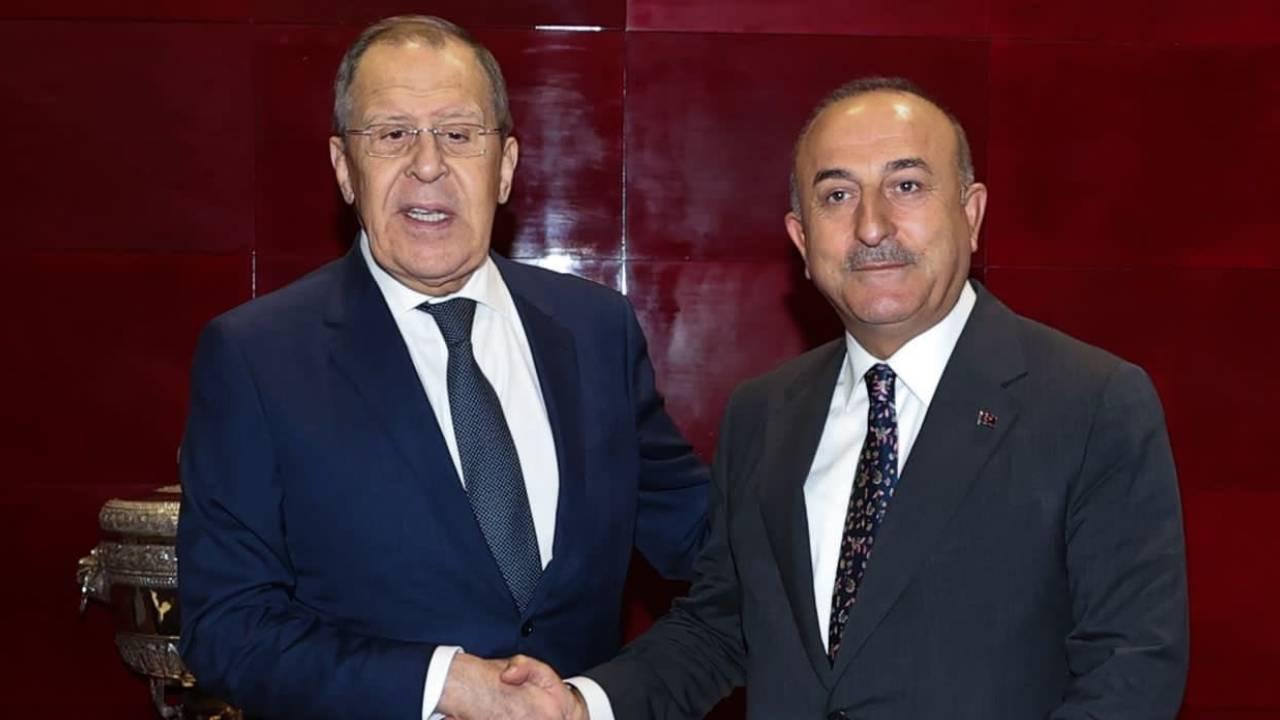 Bakan Çavuşoğlu Lavrov ile ‘tahıl koridoru’nu görüştü