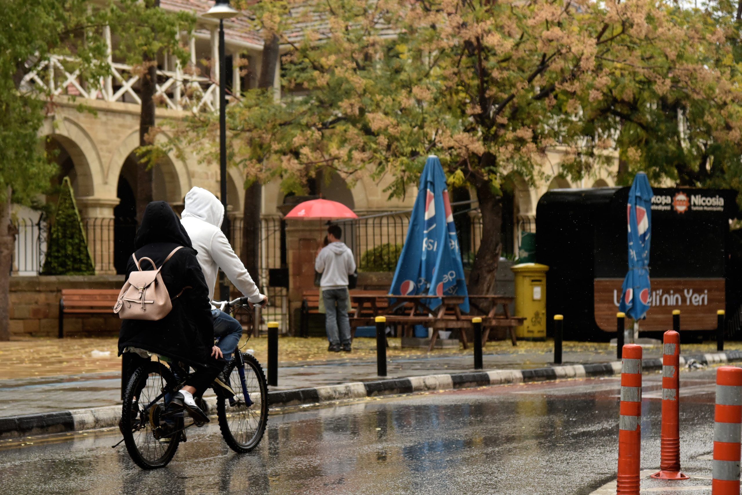 Yağışlı hava cumaya kadar sürecek