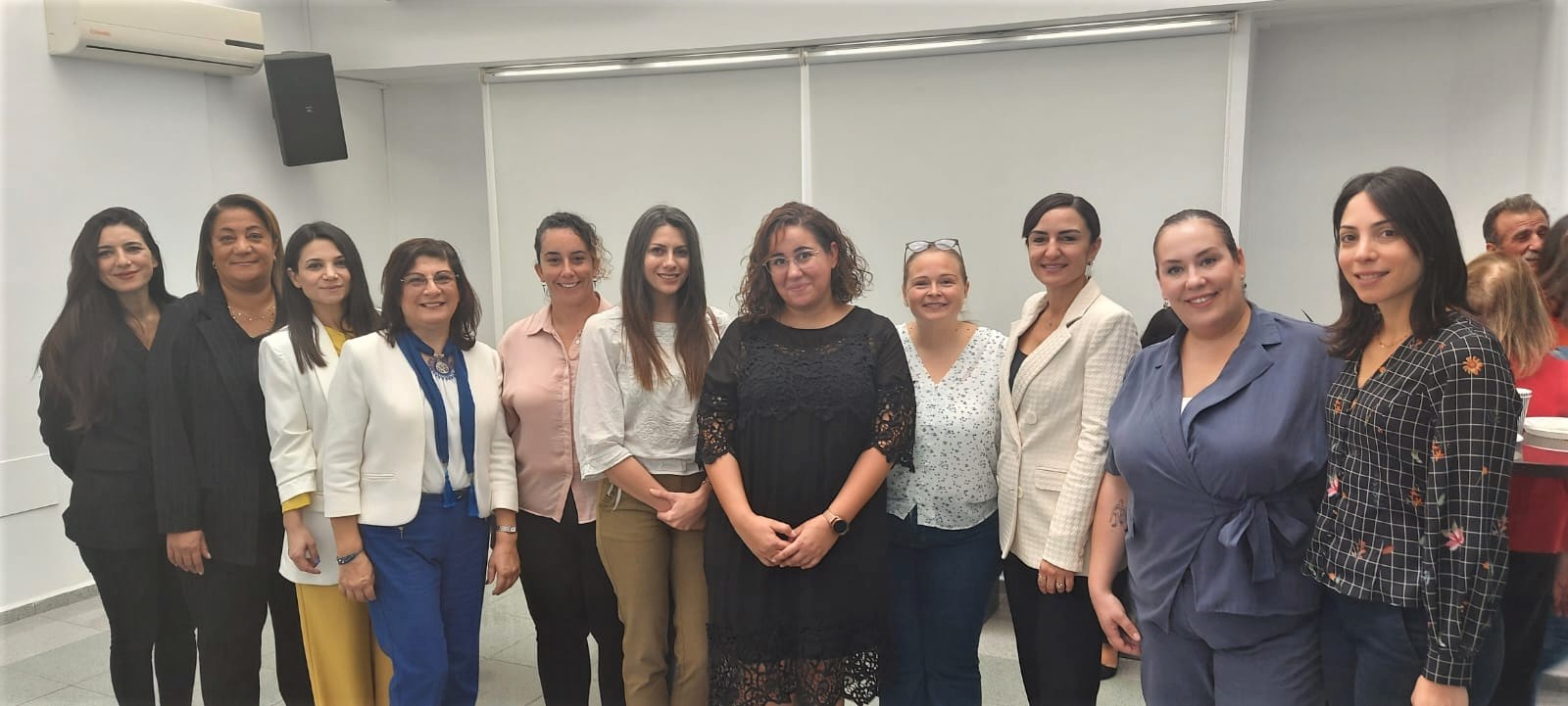 Kıbrıs Kadın Sağlığı Araştırma Derneği, “Günümüzde Adet Projesi”ni tanıttı