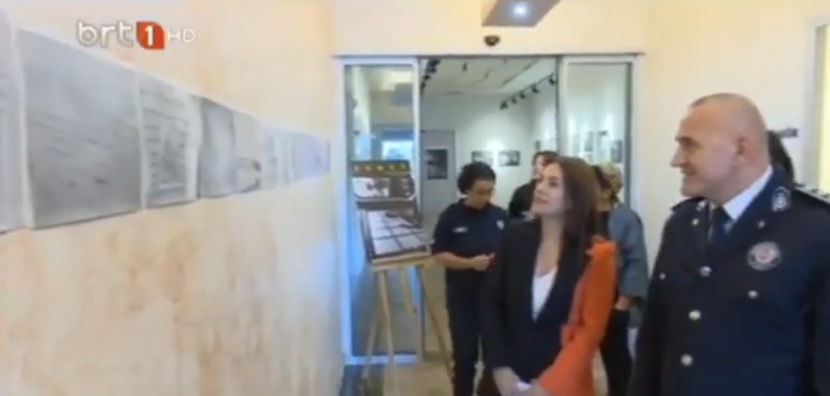 Cezaevi Müdürü Erdoğan,  BRTK’daki “ Döngü” sergisini ziyaret etti