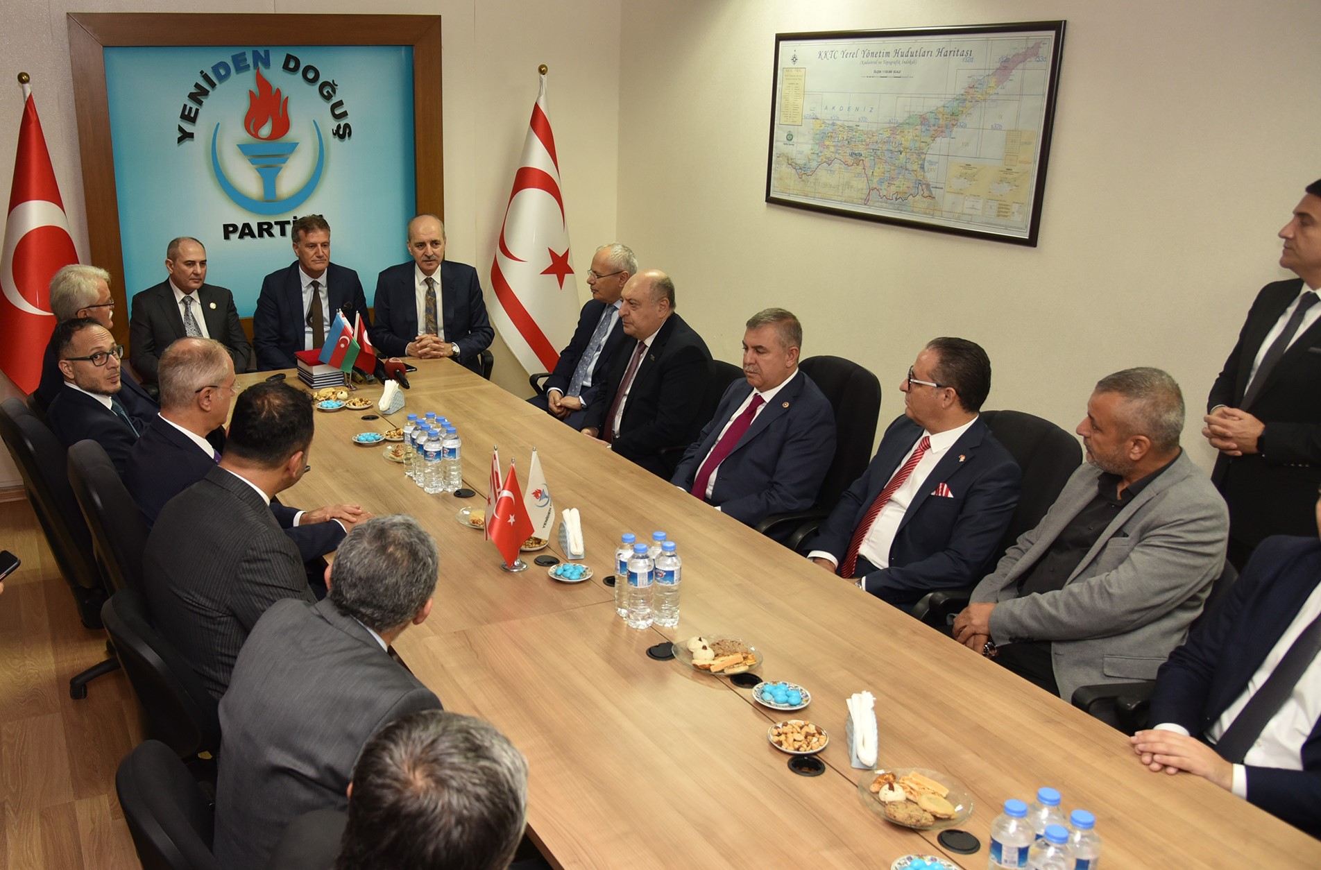 Arıklı, AK Parti Genel Başkanvekili Kurtulmuş ve Budaqov’u kabul etti