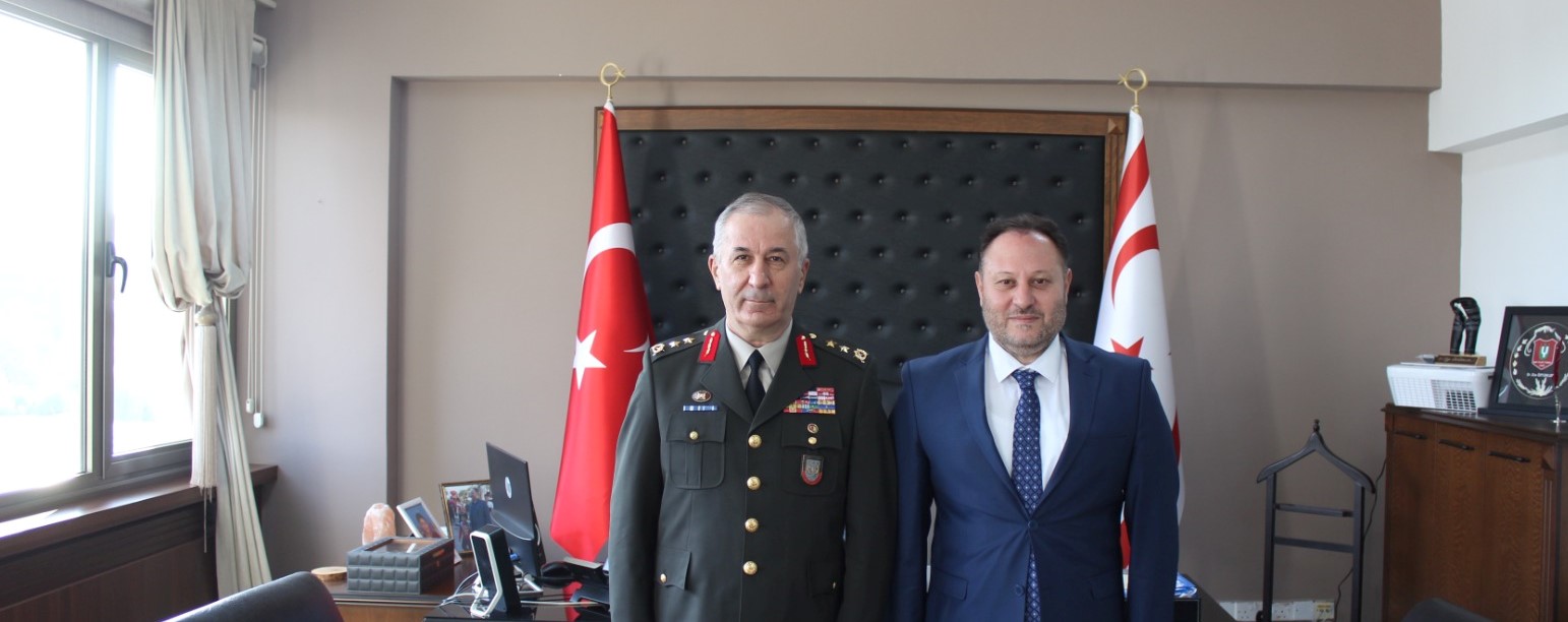 Öztürkler, “Askerimiz, Ada’daki barışın ve huzurun teminatıdır”