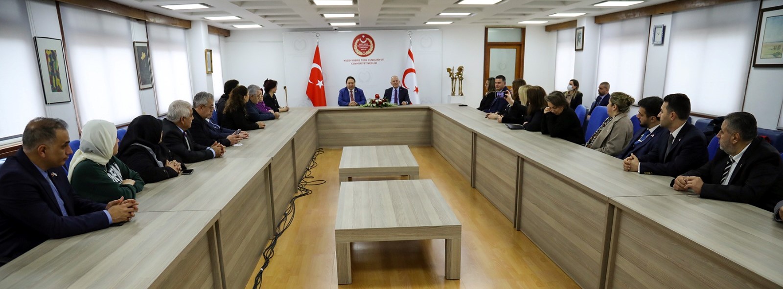 Töre, Türkiye-Kıbrıs İş Birliği Cemiyeti heyetini kabul etti