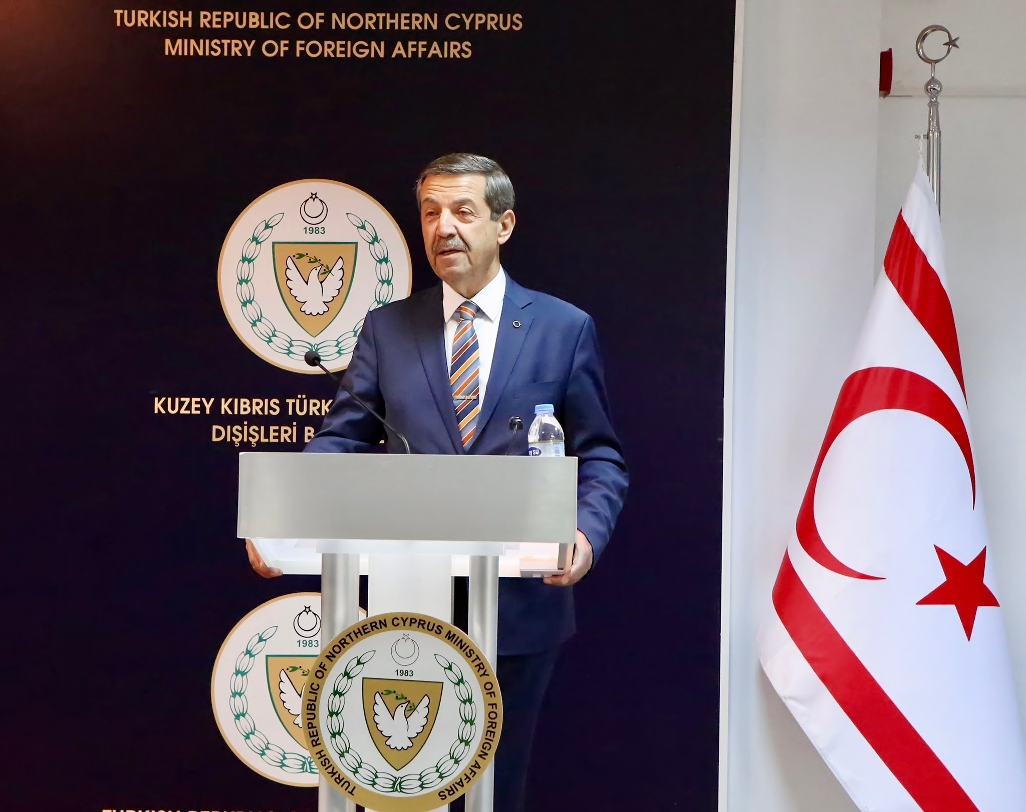 Dışişleri Bakanı Ertuğruloğlu:Kıbrıs konusunda doğru politika yürütülüyor