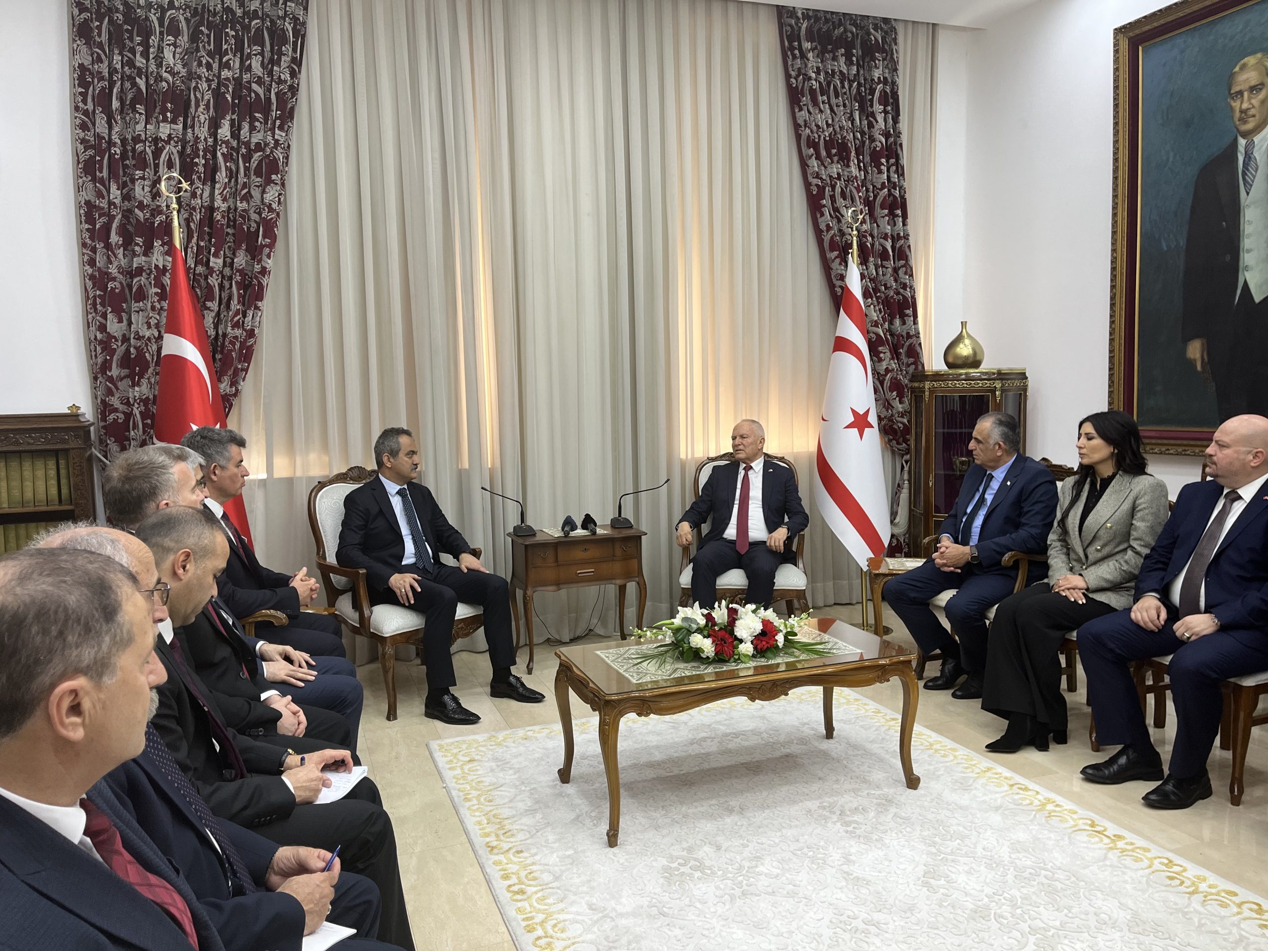 Cumhuriyet Meclisi Başkanı Töre, Türkiye Milli Eğitim Bakanı Özer’i kabul etti