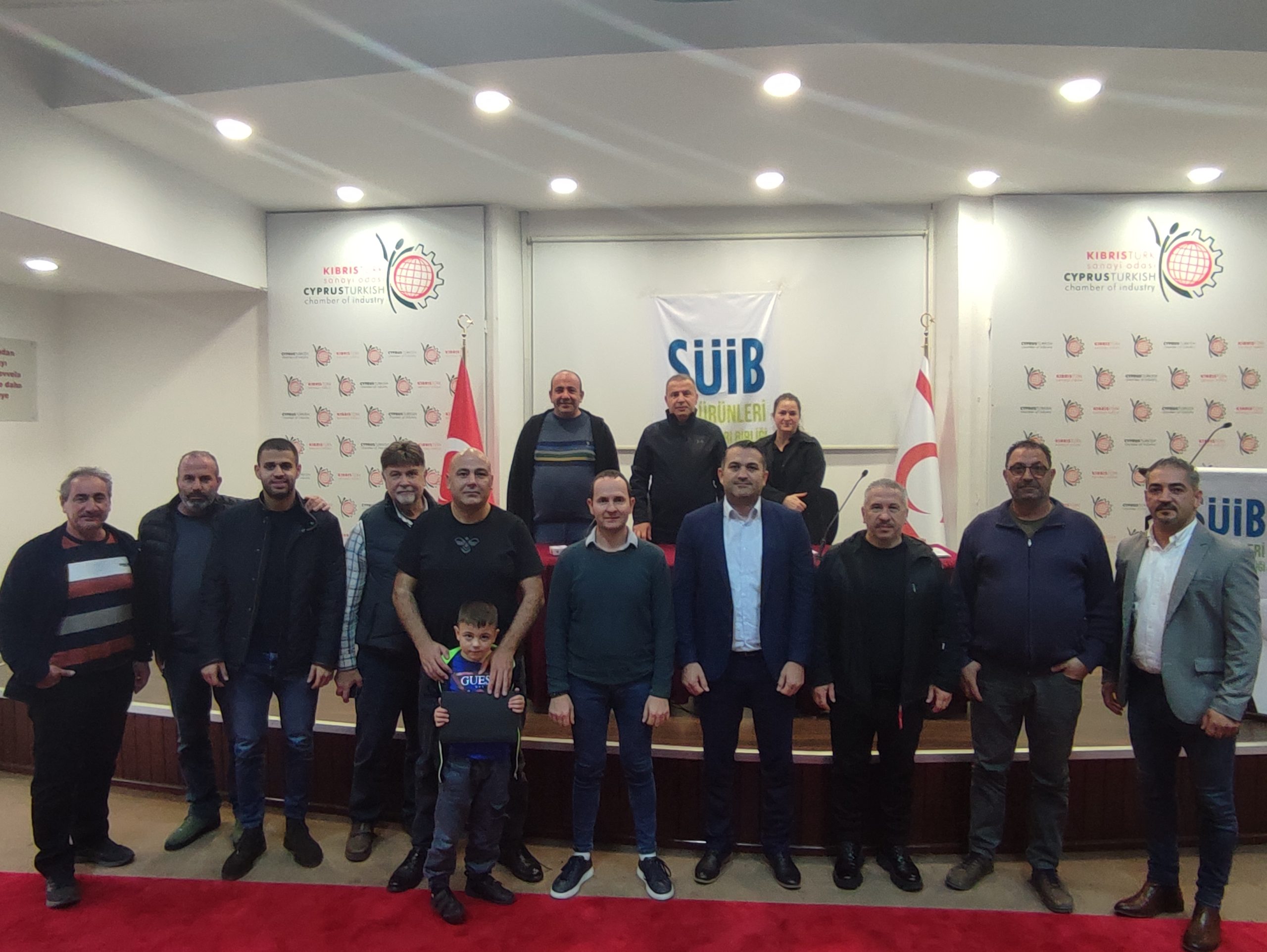 Süt İmalatçıları Birliği Başkanı Mahmut Erden oldu