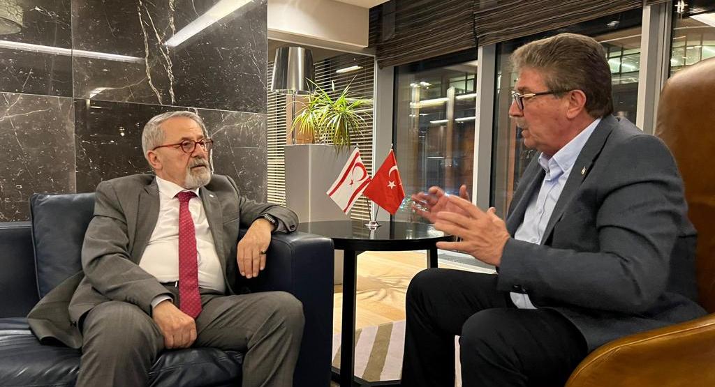 Başbakan Üstel, Dr. Naci Görür’den Doğu Akdeniz ve Kıbrıs’ta olası deprem riskleri hakkında bilgi aldı