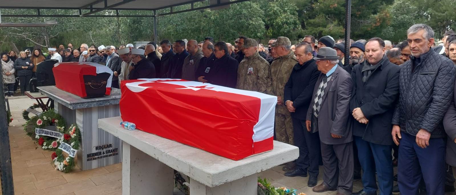 Duygu ve Lavin Kalaycı  son yolculuğuna uğurlandı