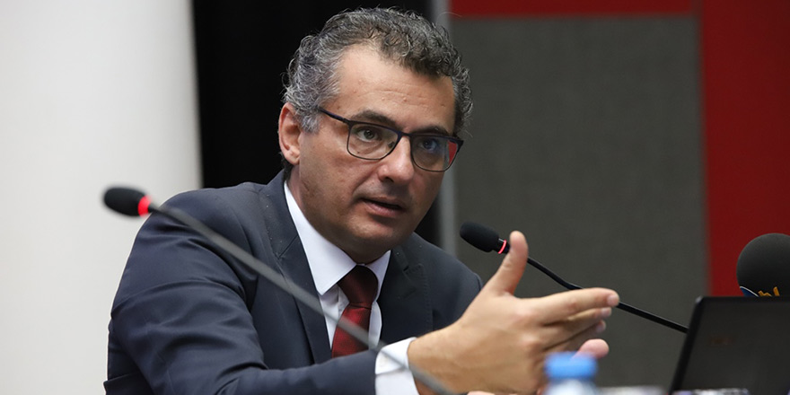 Erhürman’dan Üstel’e eleştiri