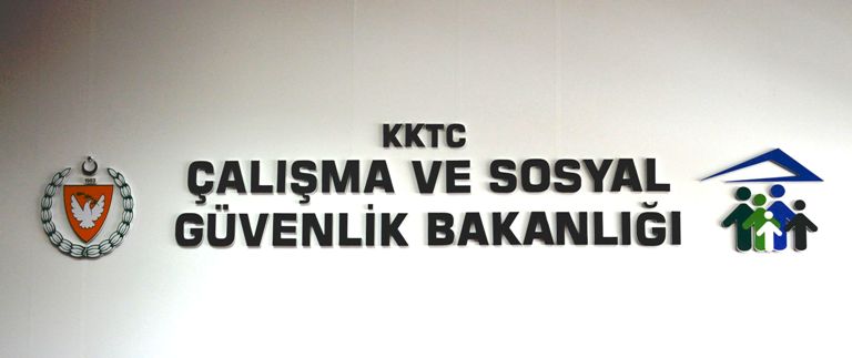 Çalışma Bakanlığı’ndan uyarı:Türkiye’den gelen çocukların evlat edinilebilineceği haberleri asılsızdır