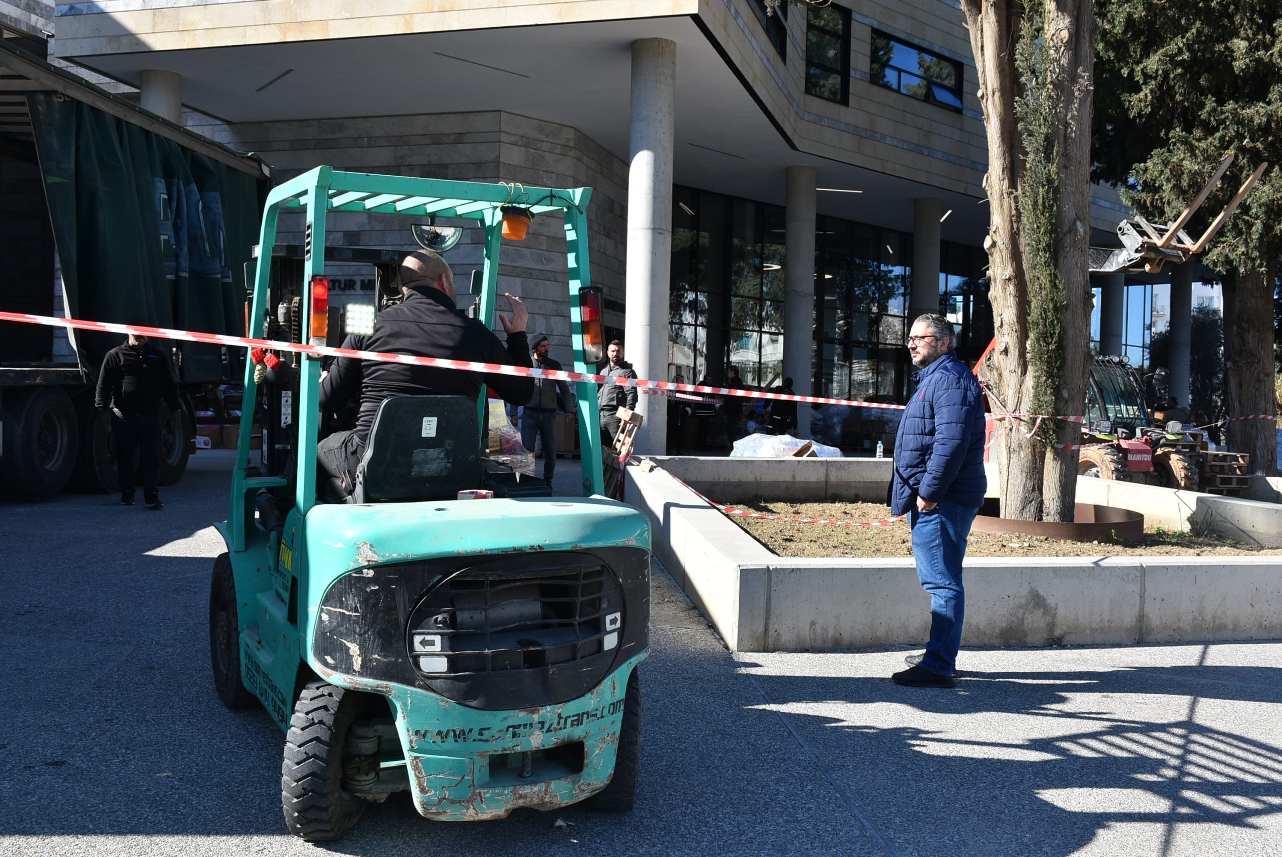 Girne Belediyesi’nin yardım kafilesi yola çıktı
