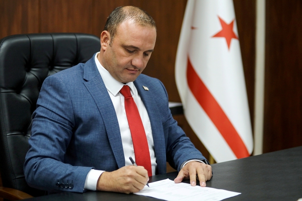 Maliye Bakanı Şan:Anavatanımız Türkiye’nin ve Türk halkının acısını paylaşıyoruz