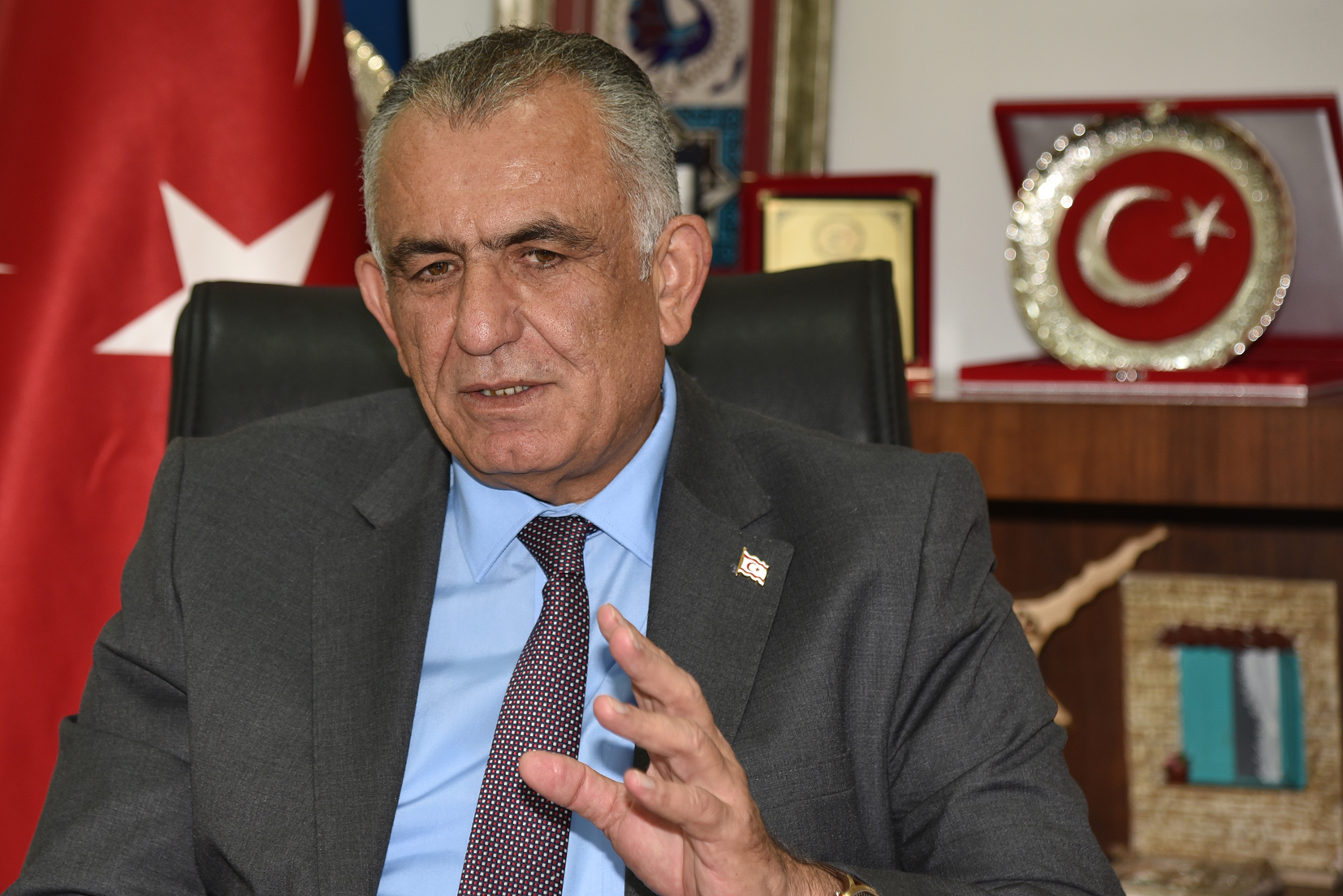 Çavuşoğlu: Okullarımızın sağlamlaştırılması konusunu acil olarak ele alınacak