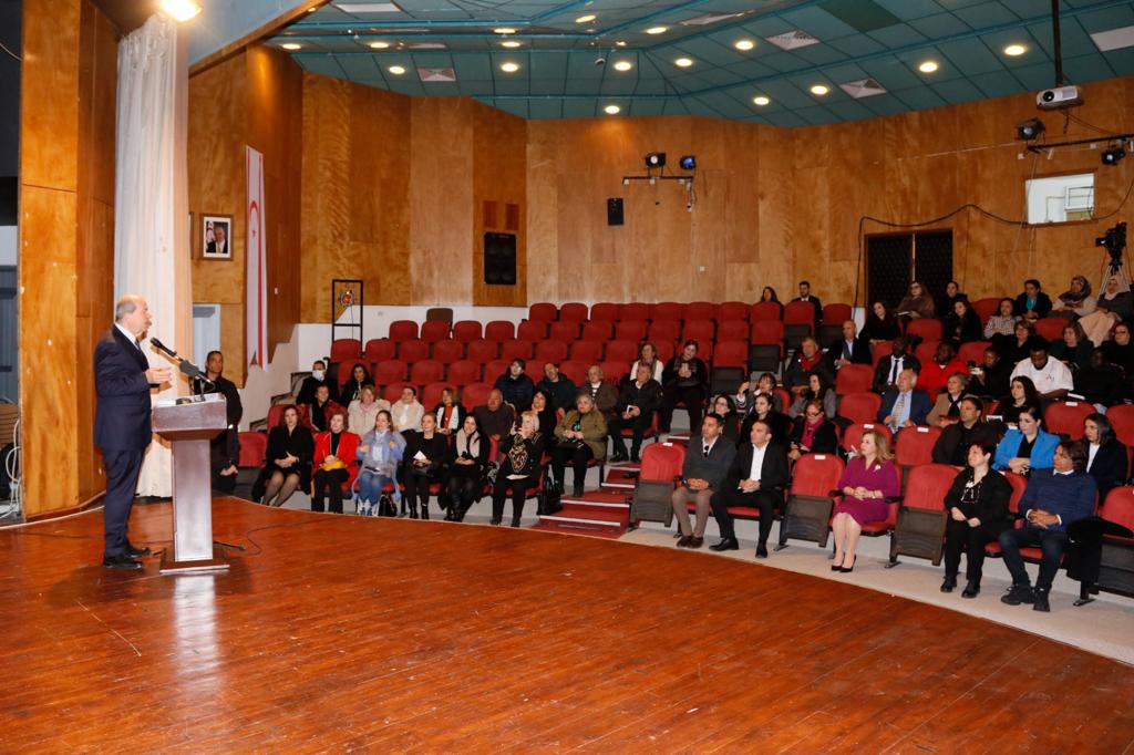 Tatar, “İpeğin Kıbrıs’ta Yeniden Doğuşu” isimli konferansa katıldı
