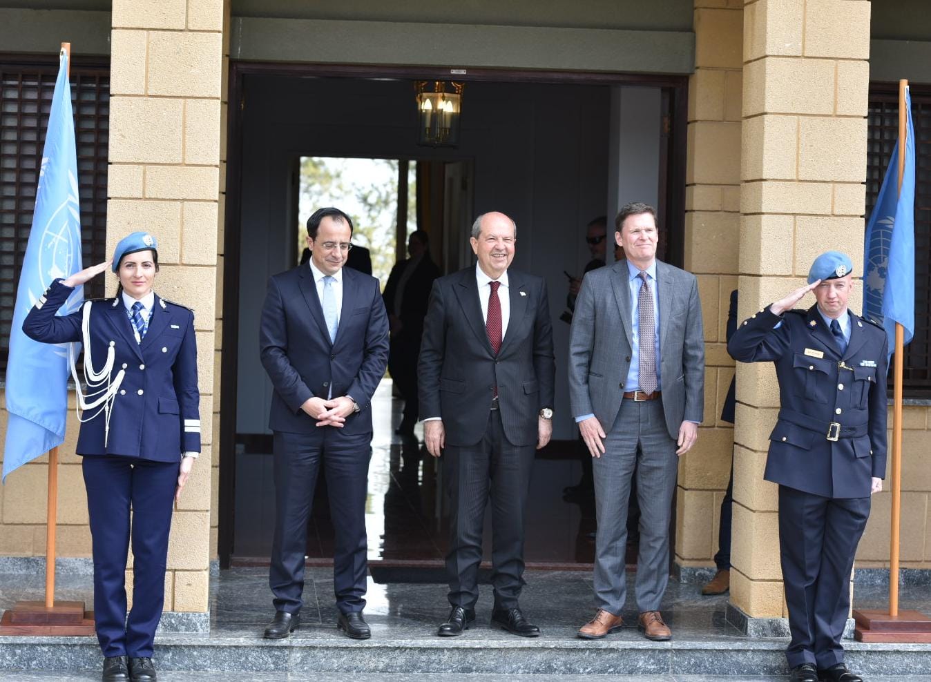 Liderlerin ara bölgedeki gayriresmî görüşmesi tamamlandı