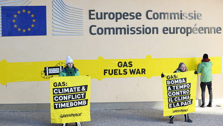 Greenpeace’den EastMed protestosu