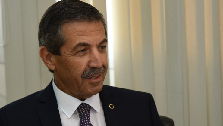 Dışişleri Bakanı Ertuğruloğlu, Türkiye A Milli Kadın Voleybol Takımını kutladı