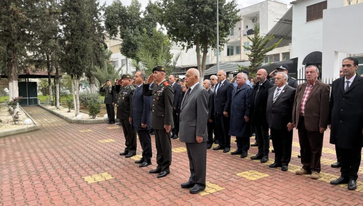 18 Mart Şehitler Günü nedeniyle Tekke Bahçesi Şehitliği’nde tören düzenlendi