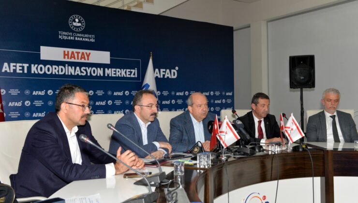 Cumhurbaşkanı Tatar Hatay’da Afet Koordinasyon Merkezi’ni ziyaret etti