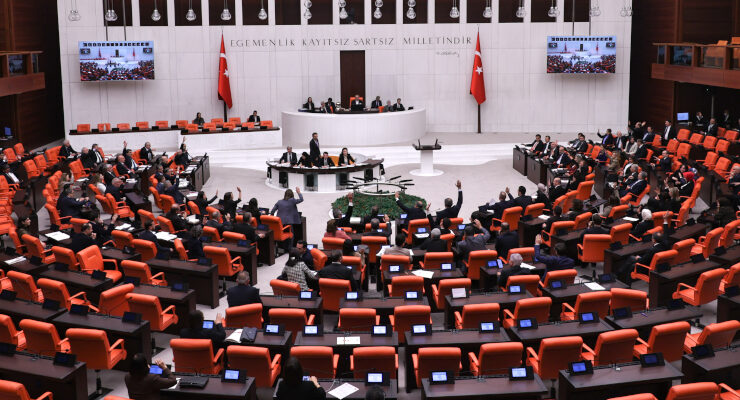 TBMM Genel Kurulu’nda Tatar’a yapılan saldırı girişimine değinildi