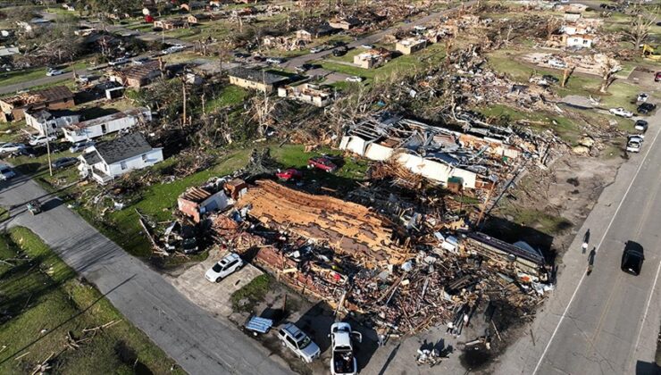 ABD’de hortumlar nedeniyle, Mississippi’de 25, Alabama’da 1 kişi öldü