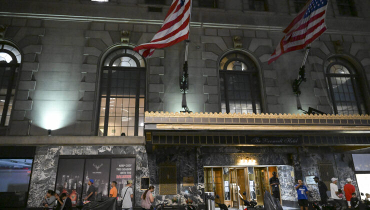New York’ta göçmenlerin sığınma evinde kalabileceği süre sınırlandırıldı