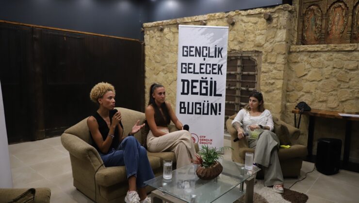 “Kıbrıslı Türk fGençlerin Başarı Öyküleri” adlı söyleşi düzenlendi