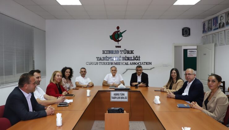 Erhürman ve beraberindeki heyet, Tabipler Birliği’ni ziyaret etti