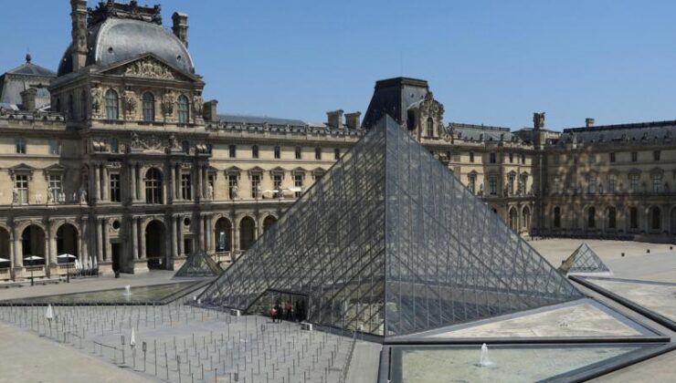 Paris’teki Louvre Müzesi bomba ihbarı nedeniyle kapatıldı