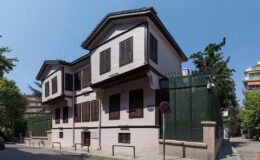 Selanik’teki Atatürk Evi’nde, Türkiye Cumhuriyeti’nin 100. yılı dolayısıyla tören düzenlendi