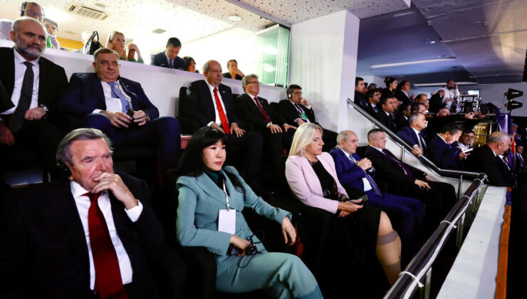 Cumhurbaşkanı Tatar, TC Cumhurbaşkanı Erdoğan’ın davetlisi olarak AK Parti’nin 4. Olağanüstü Büyük Kongresi’ne katıldı